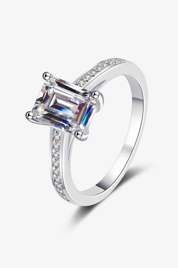 Heavenly Glow Side Stone Moissanite Ring