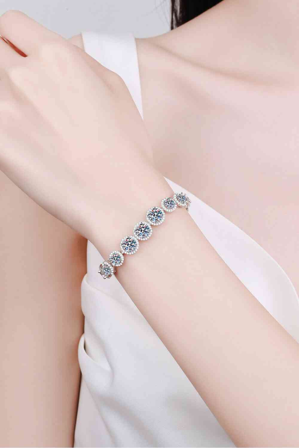 Dazzling Dreams 10.4 Carat Moissanite Bracelet