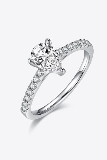 Luminous Dreams 1 Carat Moissanite Platinum Ring