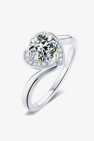 Radiant Reverie 1 Carat Moissanite Heart Ring