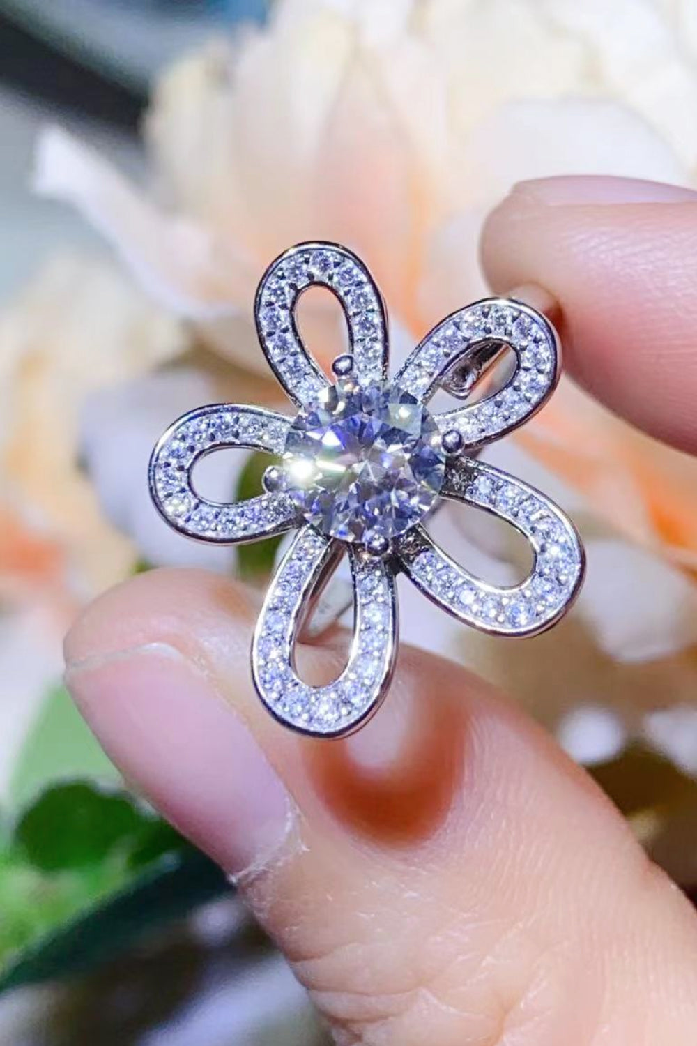 Whispering Willow 1 Carat Moissanite Flower-Shape Open Ring