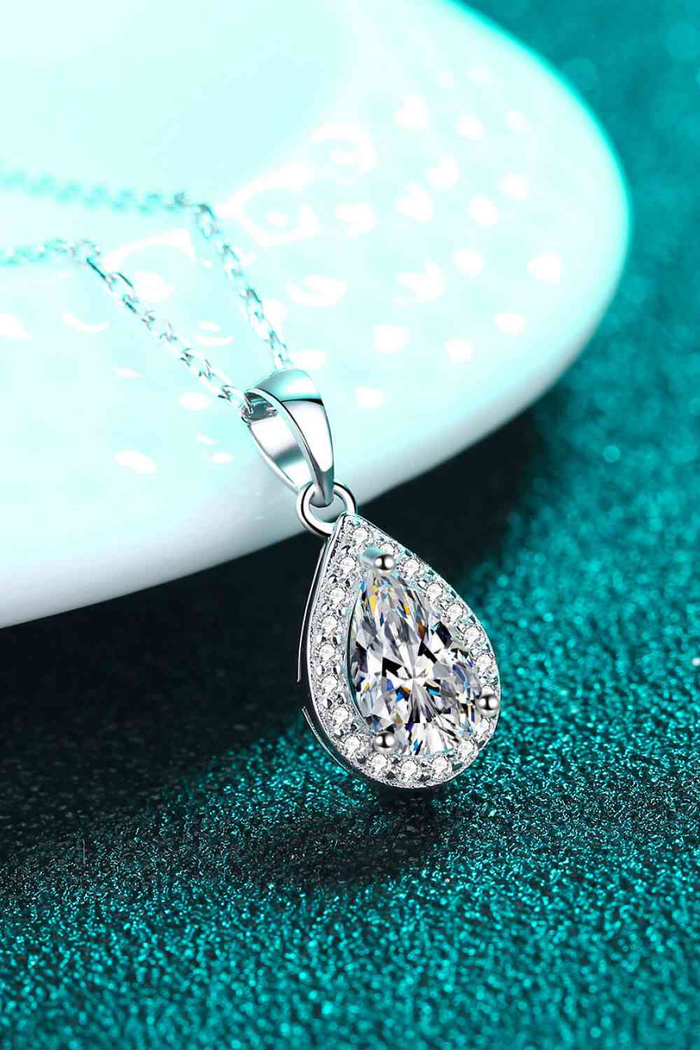 Teardrop Pendant Necklace