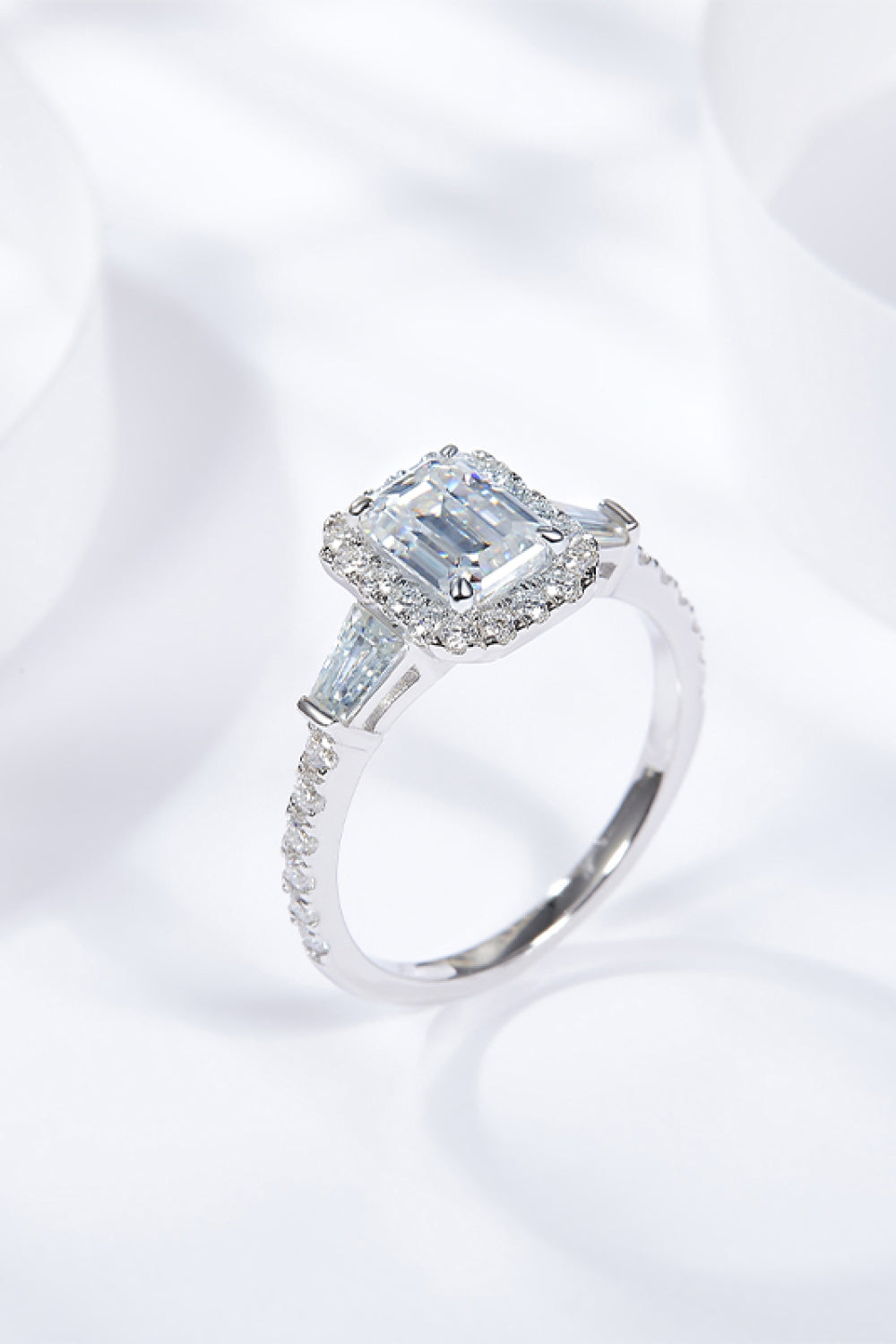 Twilight Symphony 1 Carat Moissanite Geometric Ring